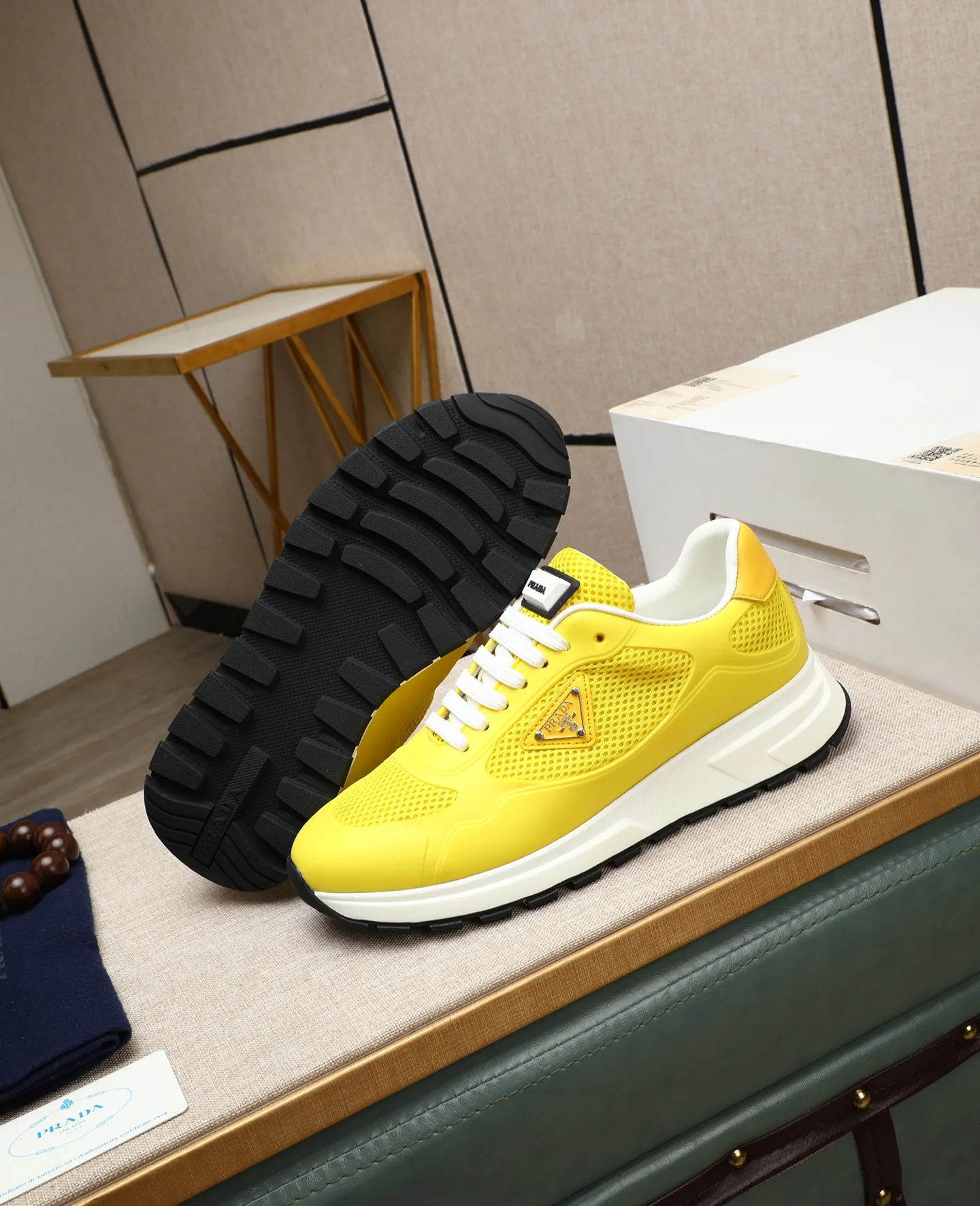Men's shoes 💰580 [PRADA] Prada - High-end quality original order - Upper: 🔝 silk calfskin, brand canvas cloth, brand metal fasteners - Lining: mesh, foot pads; top-grade cowhide - Outsole: ultra-light TPU foam; molded outsole - Ultra-high quality control·Fine workmanship: highlighted (high-end·luxury·grade) -Size: 38-44 (45 can be customized) Wang